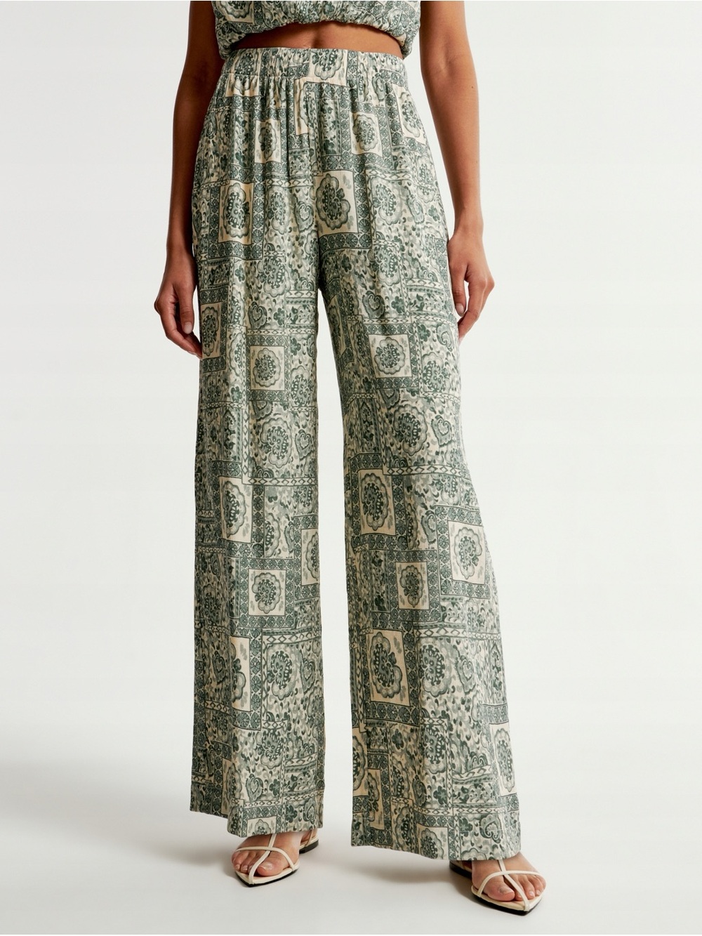 Abercrombie & Fitch Sage Green Printed Wide Leg Pants